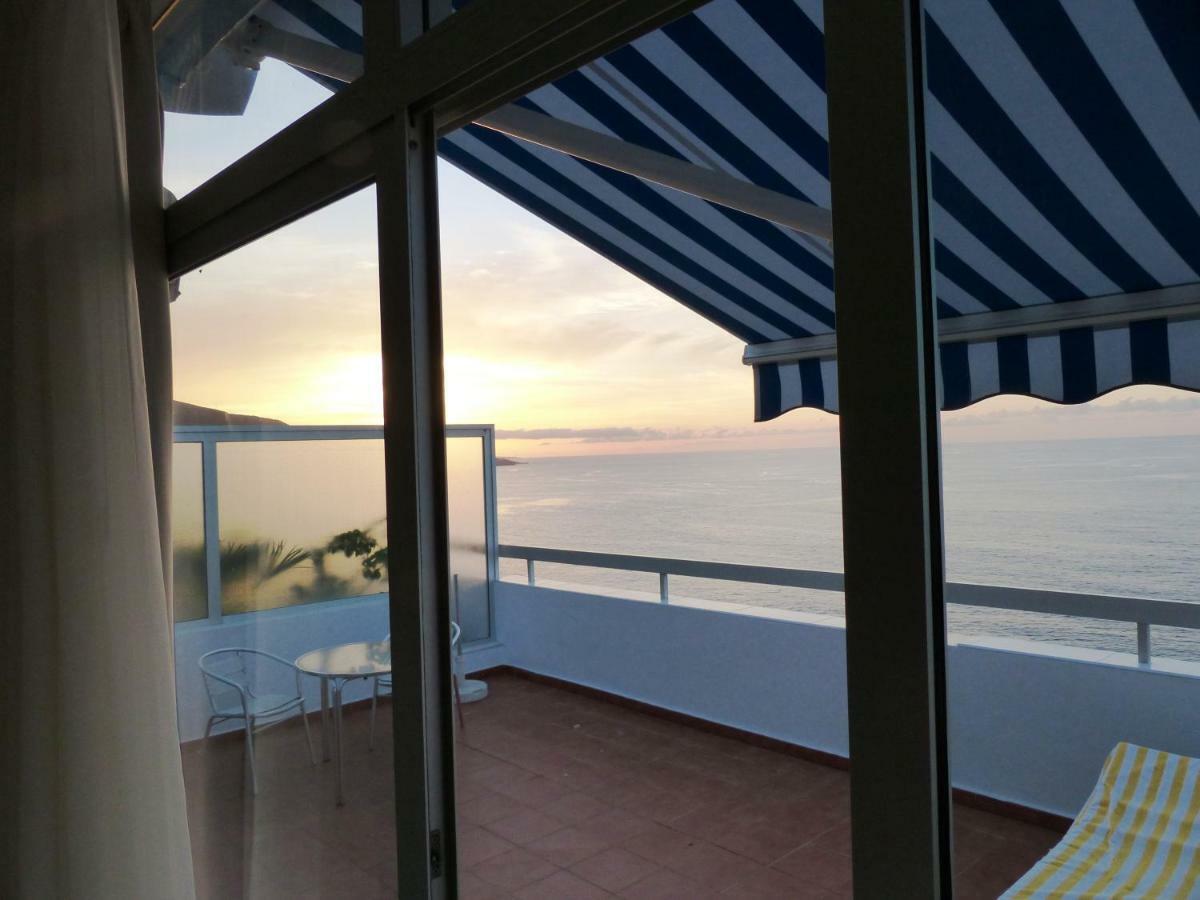 Penthouse Direkt Am Meer Лос-Реалехос Экстерьер фото